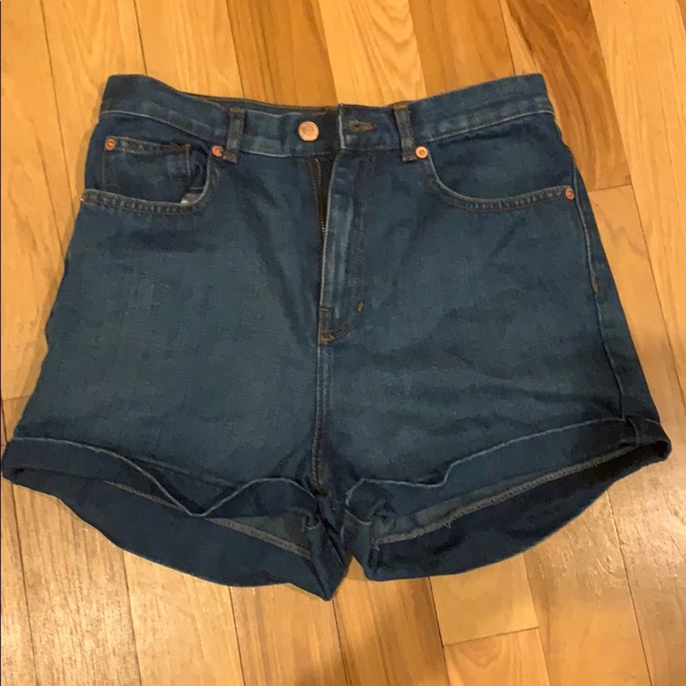 Topshop high waisted shorts. Perfect for summer!